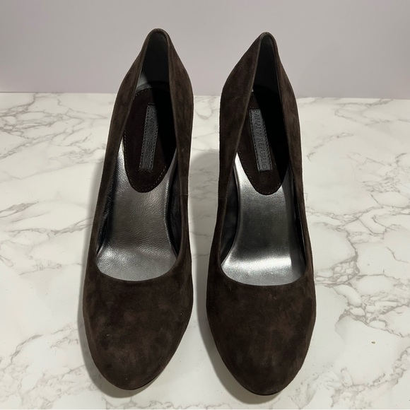 NIB Banana Republic Elegant Chocolate Brown Suede Pumps -- 10 - Picture 5 of 12